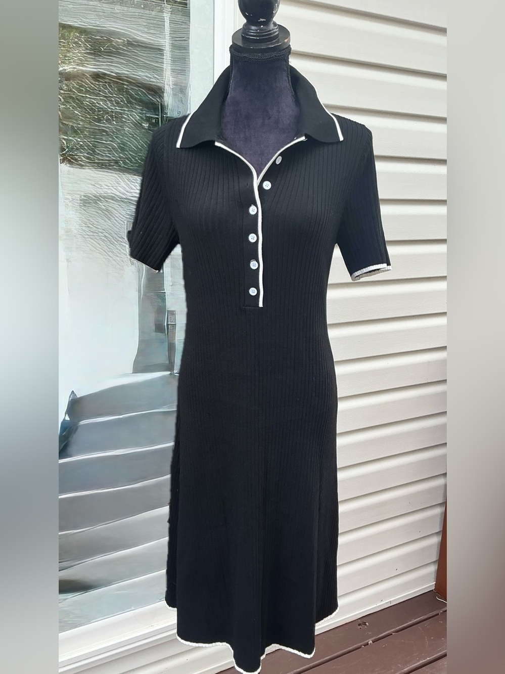 Classic Black Polo Knit Dress with Contrast Trim🖤🤍🖤